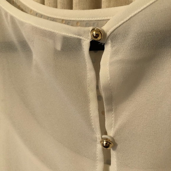 Cache blouse - Picture 6 of 8